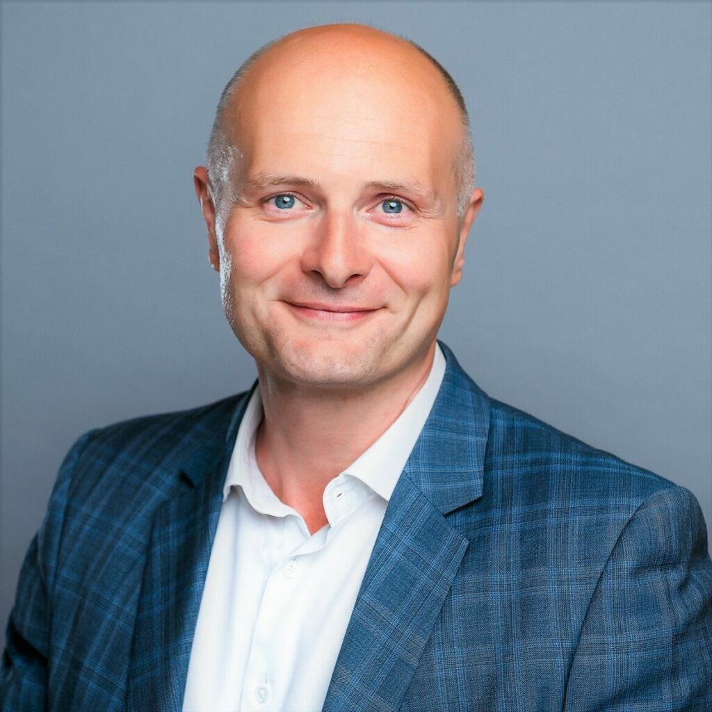 «Le Salon de l’expérience étudiante 2026 est autant un véritable outil de gestion des campus que de la vie étudiante»: Sébastien Vivier-Lirimont, fondateur et président de HEADway Advisory